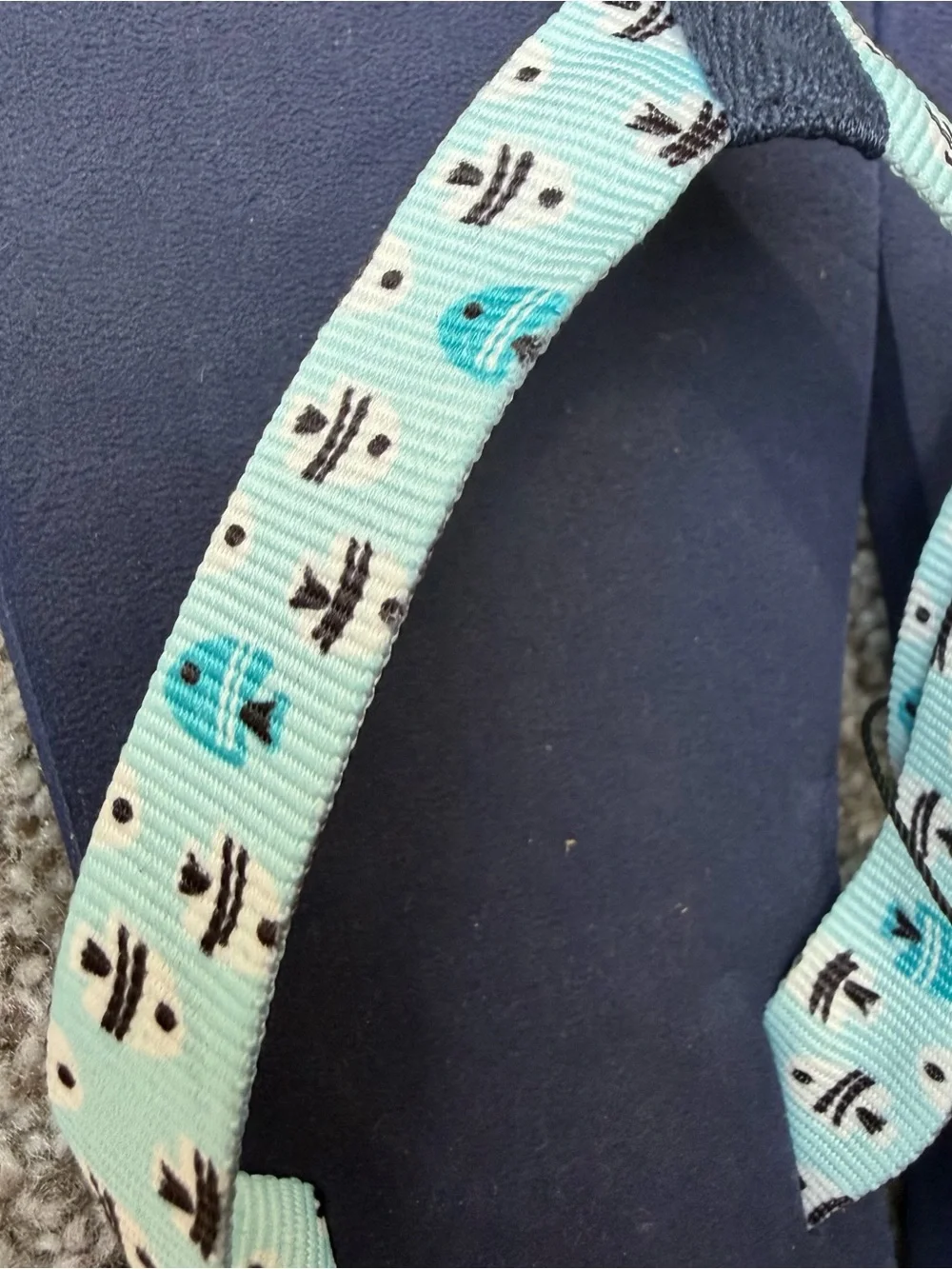 Vera Bradley Navy Flip Flop Sandals with Light Blue Patterned Straps - Picture 3 of 4